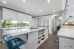 120 Buena Vista, Blanco, TX 78606 - Photo 8