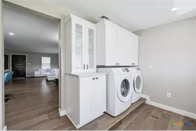 120 Buena Vista, Blanco, TX 78606 - Photo 18