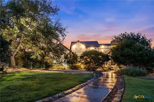 1606 Bordeaux Blanc, New Braunfels, TX 78132 - Photo 4