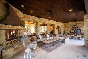 1606 Bordeaux Blanc, New Braunfels, TX 78132 - Photo 40