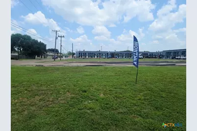 3106 Houston Highway, Victoria, TX 77901 - Photo 2