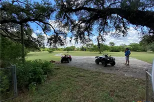 1750 Craddock Ave, San Marcos, TX 78666 - Photo 26