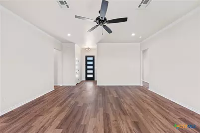 210 Creek Plum Lane, Temple, TX 76502 - Photo 10