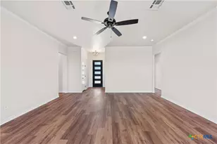 210 Creek Plum Ln, Temple, TX 76502 - Photo 10