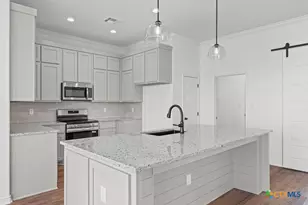 220 Creek Plum Ln, Temple, TX 76502 - Photo 6