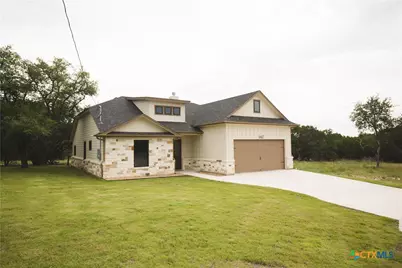 1617 Badger Lane, Lampasas, TX 76550 - Photo 2