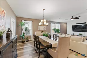 304 Dakota Crk, New Braunfels, TX 78130 - Photo 12