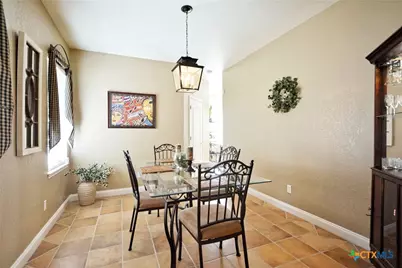 325 Fair Lane, New Braunfels, TX 78130 - Photo 14