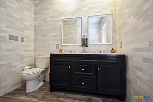 325 Fair Ln, New Braunfels, TX 78130 - Photo 20