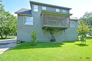 325 Fair Ln, New Braunfels, TX 78130 - Photo 36