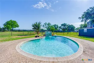 10745 Rosemar Ln, Adkins, TX 78101 - Photo 22