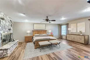 10745 Rosemar Ln, Adkins, TX 78101 - Photo 14