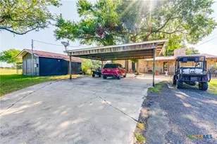 10745 Rosemar Ln, Adkins, TX 78101 - Photo 20