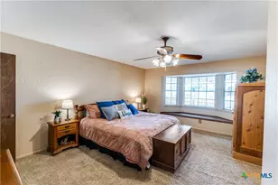 10745 Rosemar Ln, Adkins, TX 78101 - Photo 16