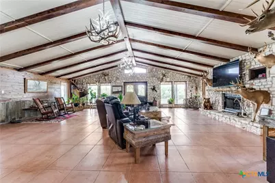 10745 Rosemar Lane, Adkins, TX 78101 - Photo 8