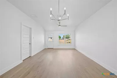 1122 College Avenue, Troy, TX 76579 - Photo 6