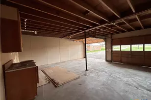 614 Apollo Dr, Edna, TX 77957 - Photo 40