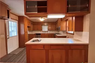 614 Apollo Dr, Edna, TX 77957 - Photo 8