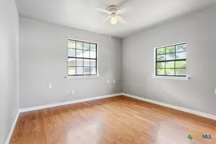 808 N 10th St, Temple, TX 76501 - Photo 24