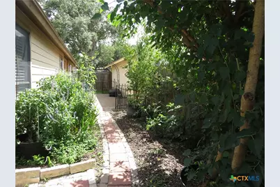 310 Rattan Drive, Victoria, TX 77901 - Photo 22