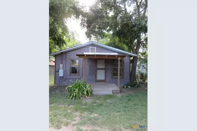 613.5 S Laurel Avenue, Luling, TX 78648 - Photo 1