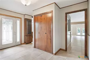 1223 N Sarah Dewitt Dr, Gonzales, TX 78629 - Photo 4