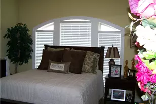 101 Laurel Oak Cir, Cuero, TX 77954 - Photo 16