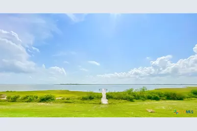 2936 Hammock Court, Palacios, TX 77465 - Photo 12