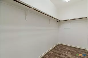 124 Mary Max Cir, San Marcos, TX 78666 - Photo 12