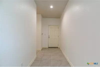 124 Mary Max Circle, San Marcos, TX 78666 - Photo 14