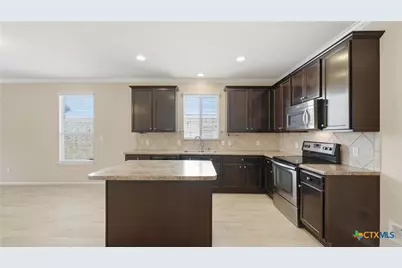 860 Highland Vista, New Braunfels, TX 78130 - Photo 8