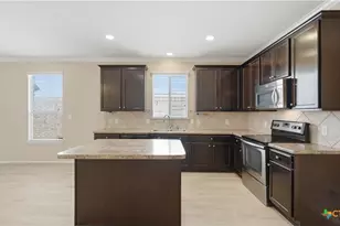 860 Highland Vista, New Braunfels, TX 78130 - Photo 8