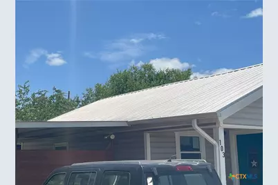 103 S 3rd Street, Stockdale, TX 78160 - Photo 30