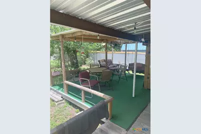 103 S 3rd Street, Stockdale, TX 78160 - Photo 10