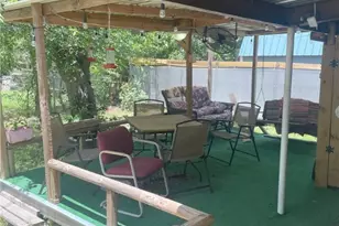 103 S 3rd St, Stockdale, TX 78160 - Photo 10