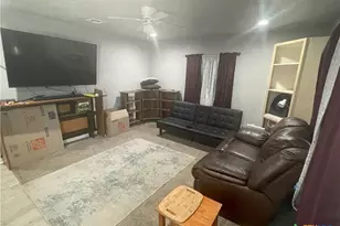 103 S 3rd St, Stockdale, TX 78160 - Photo 18