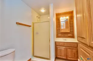 2725 Old Lehmann Rd, Kingsbury, TX 78638 - Photo 18