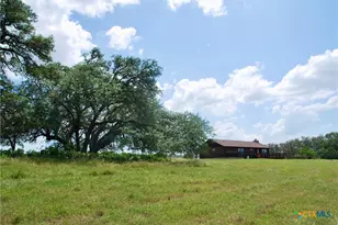 2725 Old Lehmann Rd, Kingsbury, TX 78638 - Photo 32