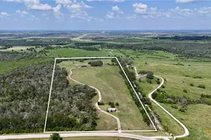 2725 Old Lehmann Rd, Kingsbury, TX 78638 - Photo 4