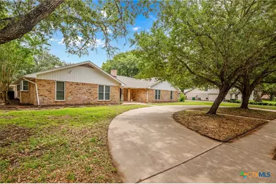 308 Woodway Drive, Victoria, TX 77904 - Photo 4