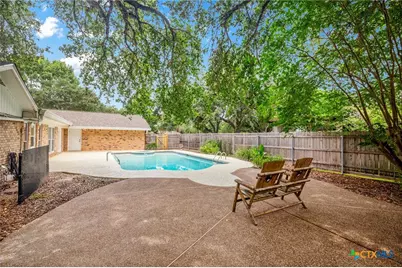 308 Woodway Drive, Victoria, TX 77904 - Photo 40
