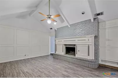 308 Woodway Drive, Victoria, TX 77904 - Photo 8