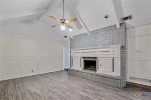 308 Woodway Dr, Victoria, TX 77904 - Photo 8