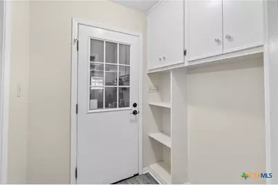 308 Woodway Drive, Victoria, TX 77904 - Photo 36