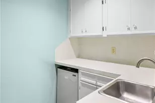 308 Woodway Dr, Victoria, TX 77904 - Photo 12