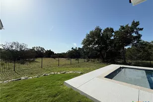 242 Flanders, Fischer, TX 78623 - Photo 28