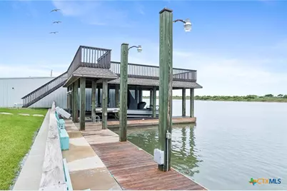 2719 Stella, Port O'Connor, TX 77982 - Photo 36