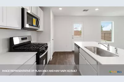 324 Cottonmouth Lane, Seguin, TX 78155 - Photo 6