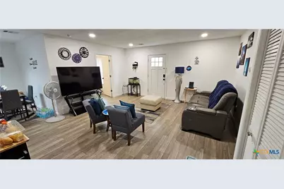 1801 E Barton Avenue, Temple, TX 76501 - Photo 4