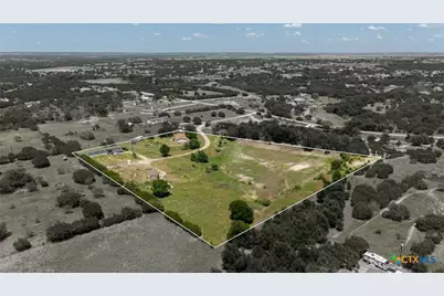 1039 Twin Mountain Road, Copperas Cove, TX 76522 - Photo 2